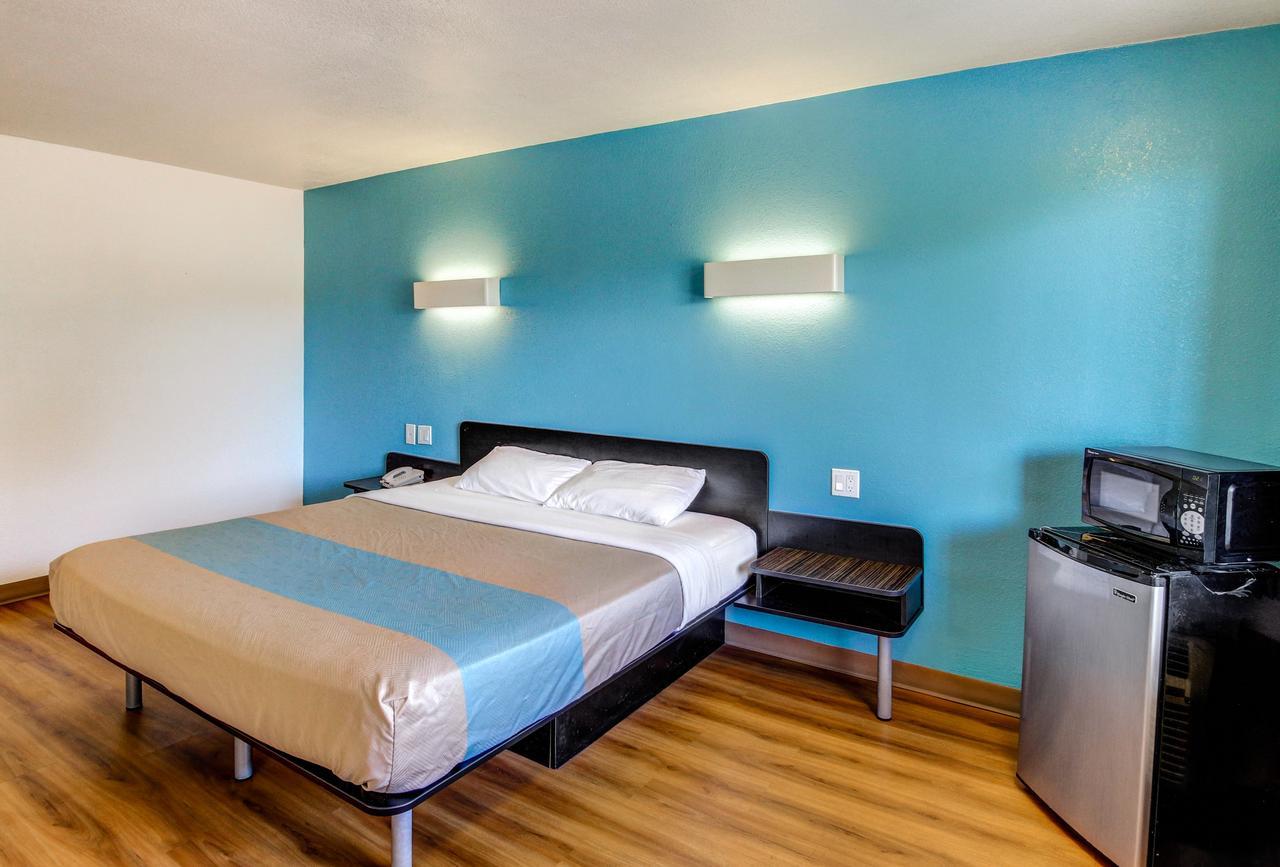 Motel 6 Waco - Lacy Lakeview Bellmead المظهر الخارجي الصورة