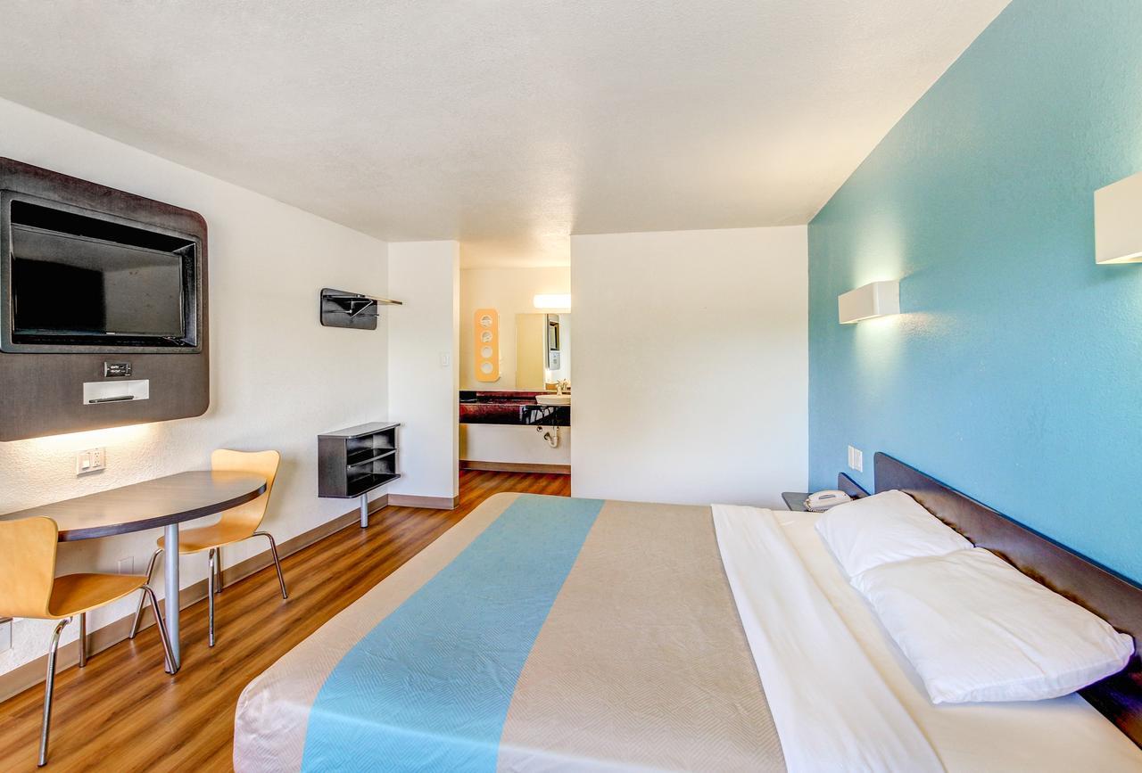 Motel 6 Waco - Lacy Lakeview Bellmead المظهر الخارجي الصورة