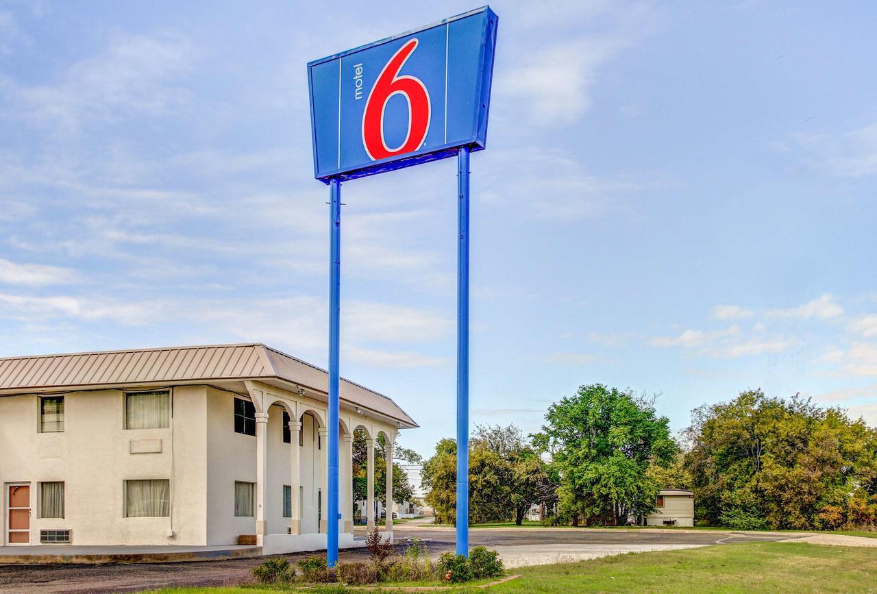 Motel 6 Waco - Lacy Lakeview Bellmead المظهر الخارجي الصورة